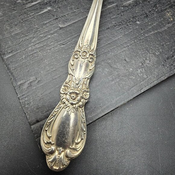 Vintage 1847 Rogers Bros Heritage Slotted Silver-Plated Serving Spoon HS265 - Picture 3 of 7
